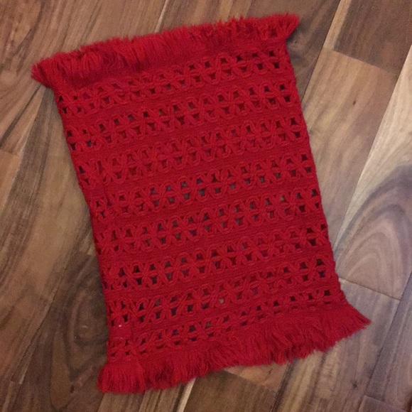 Red Cowl Scarf - Picture 1 of 3